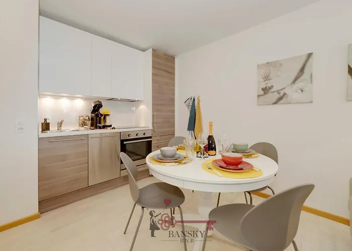Soleil 5 With Terrace In Center -by Easylife Swiss Apartamento